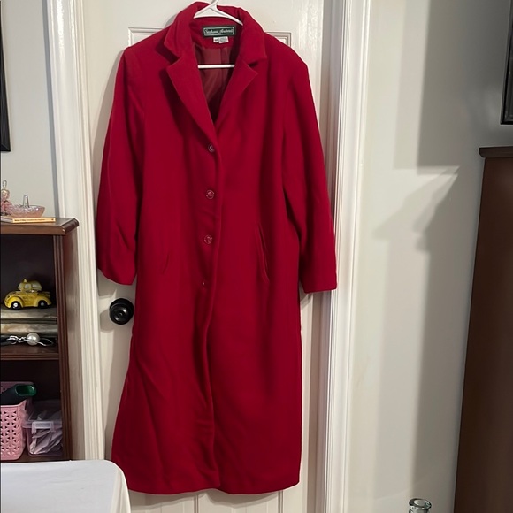 Vintage Red Coat - Stephanie Andrew's - 10P - Picture 2 of 15